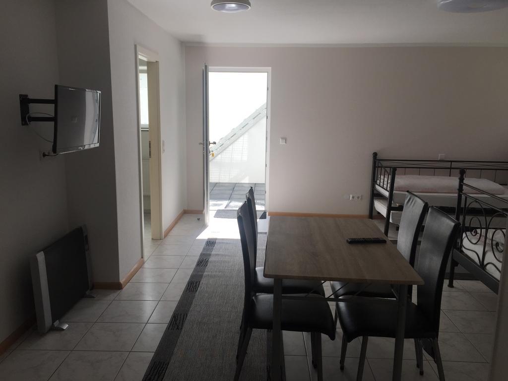 A & J Ferienwohnung Hirsch ルスト エクステリア 写真