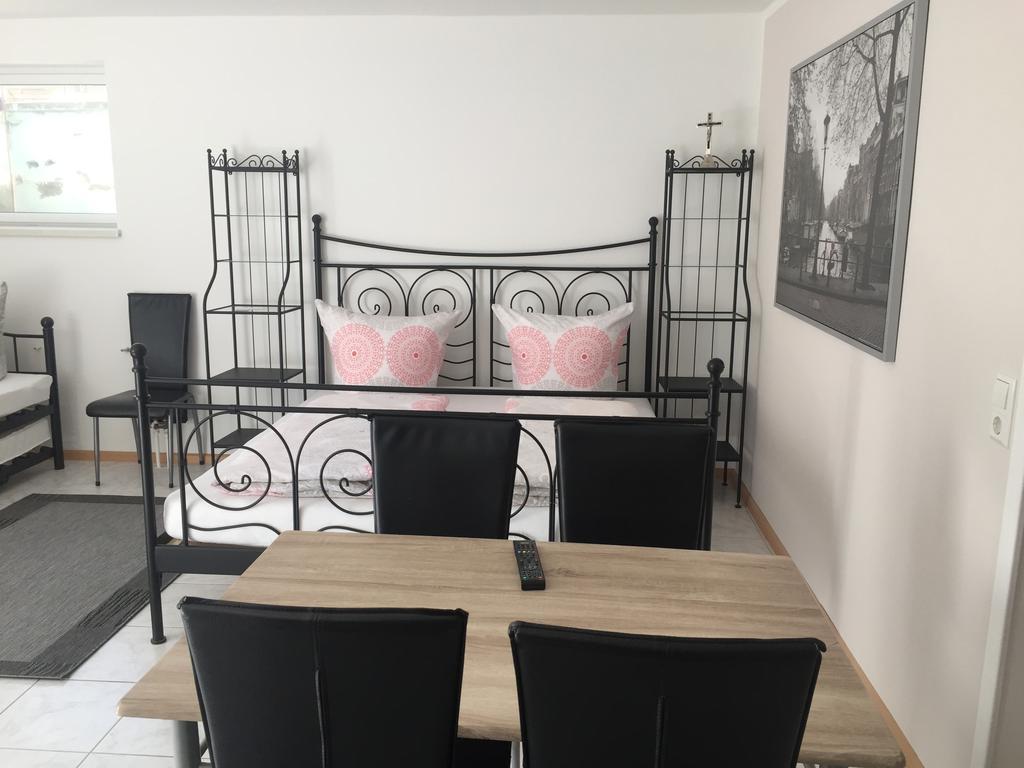 A & J Ferienwohnung Hirsch ルスト エクステリア 写真