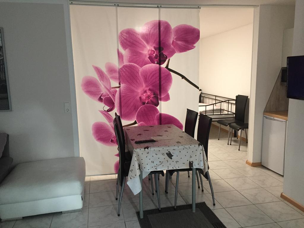 A & J Ferienwohnung Hirsch ルスト エクステリア 写真