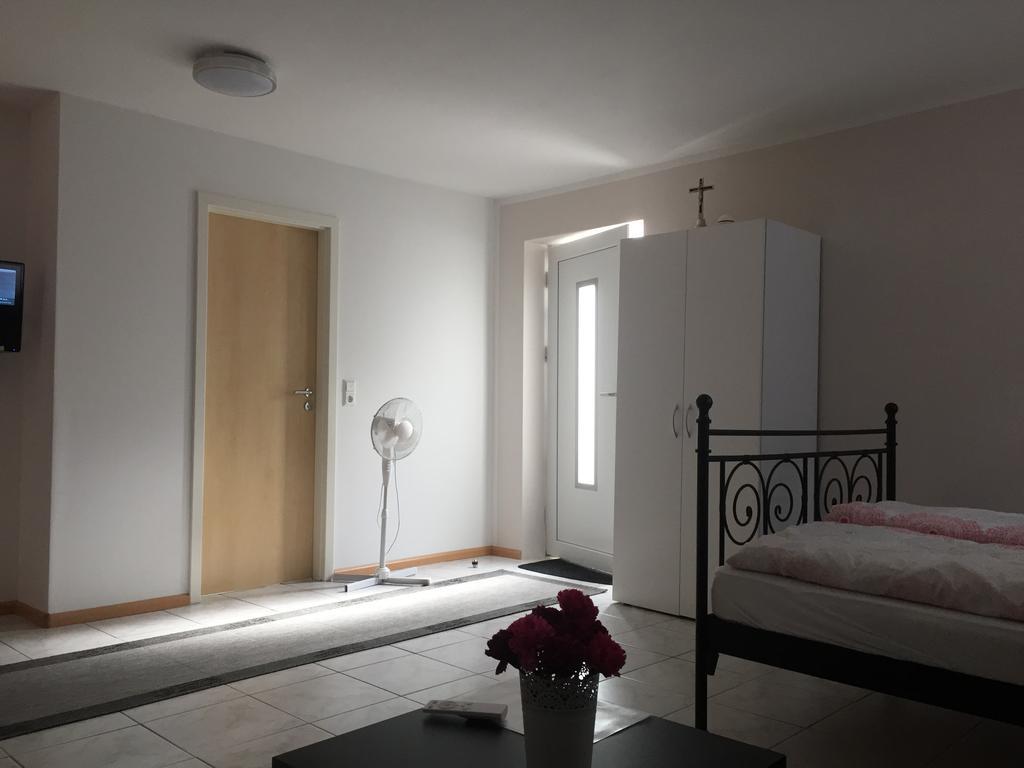 A & J Ferienwohnung Hirsch ルスト エクステリア 写真